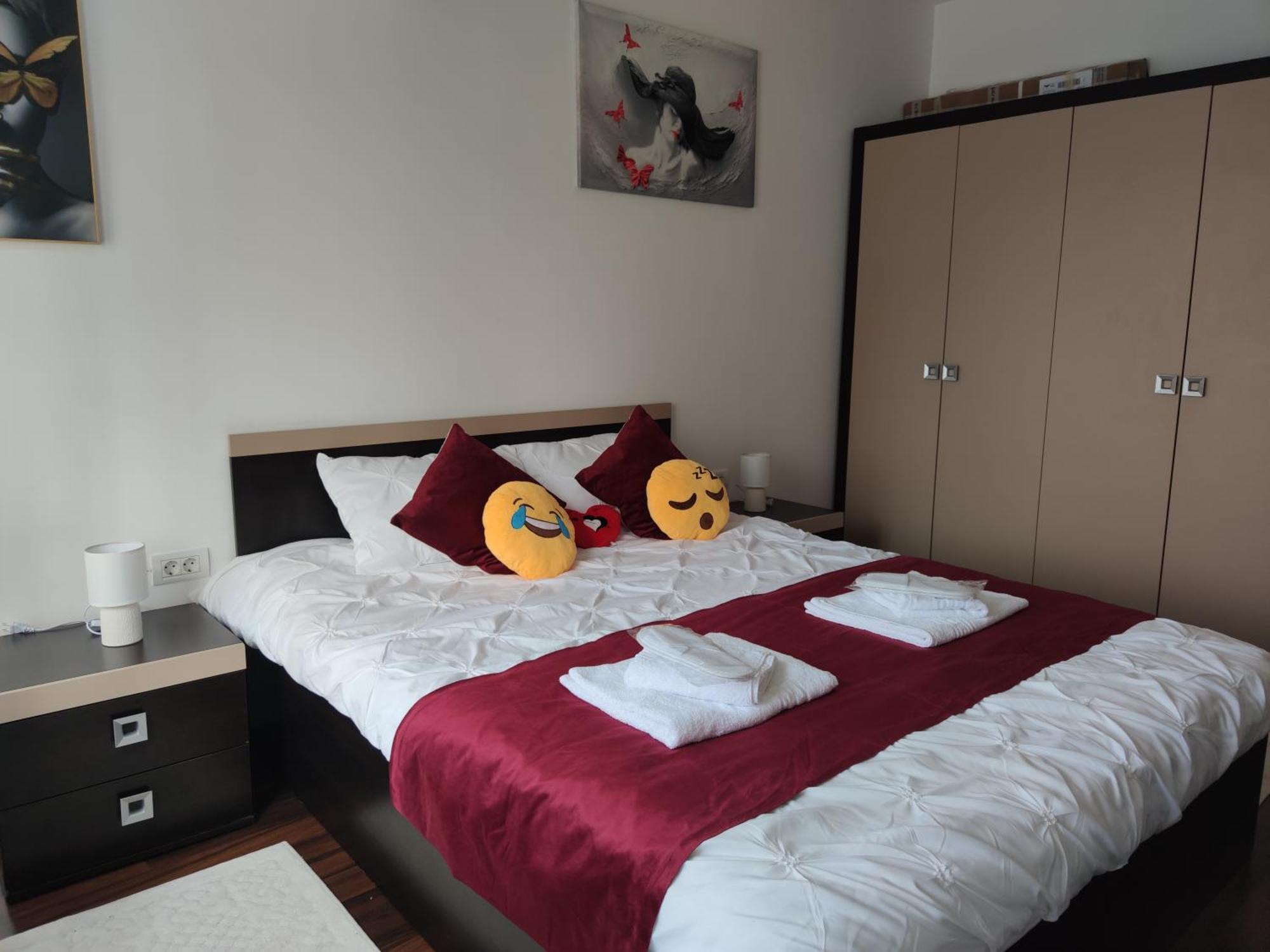 Апартаменты Cozy Magic House - Unirii Square Бухарест Экстерьер фото